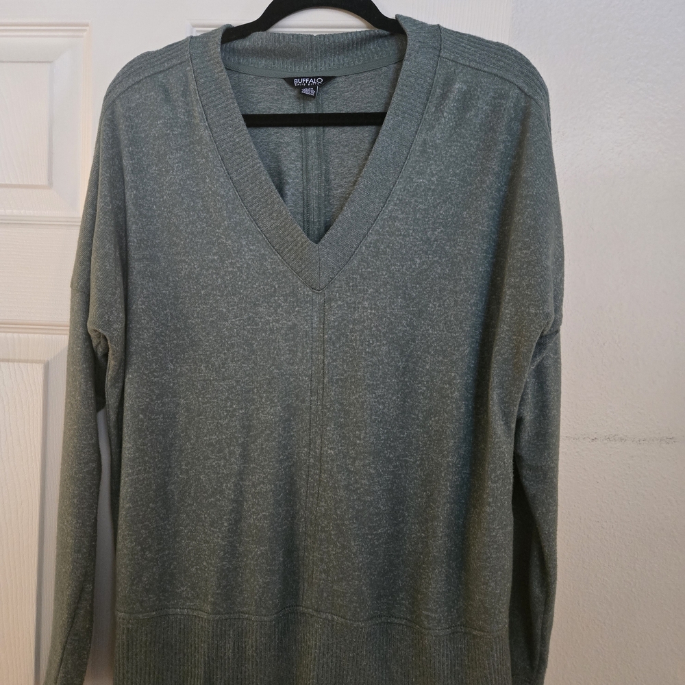 Buffalo David Bitton Women's V-Neck Sweater - Soft Green
